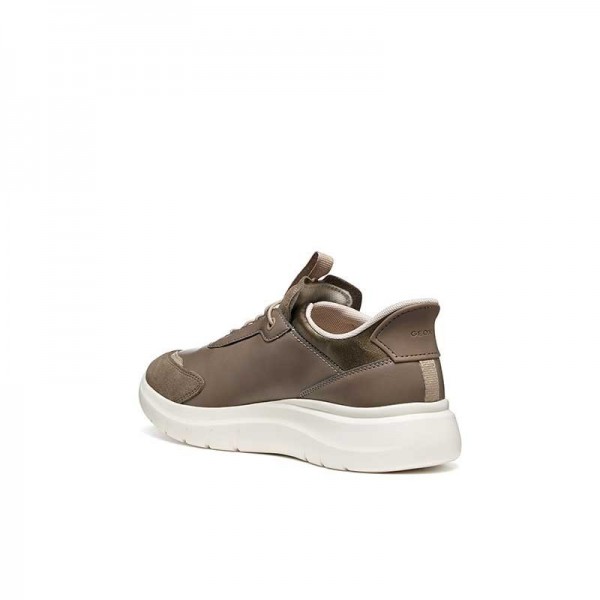 D PLUMMERY PLUS